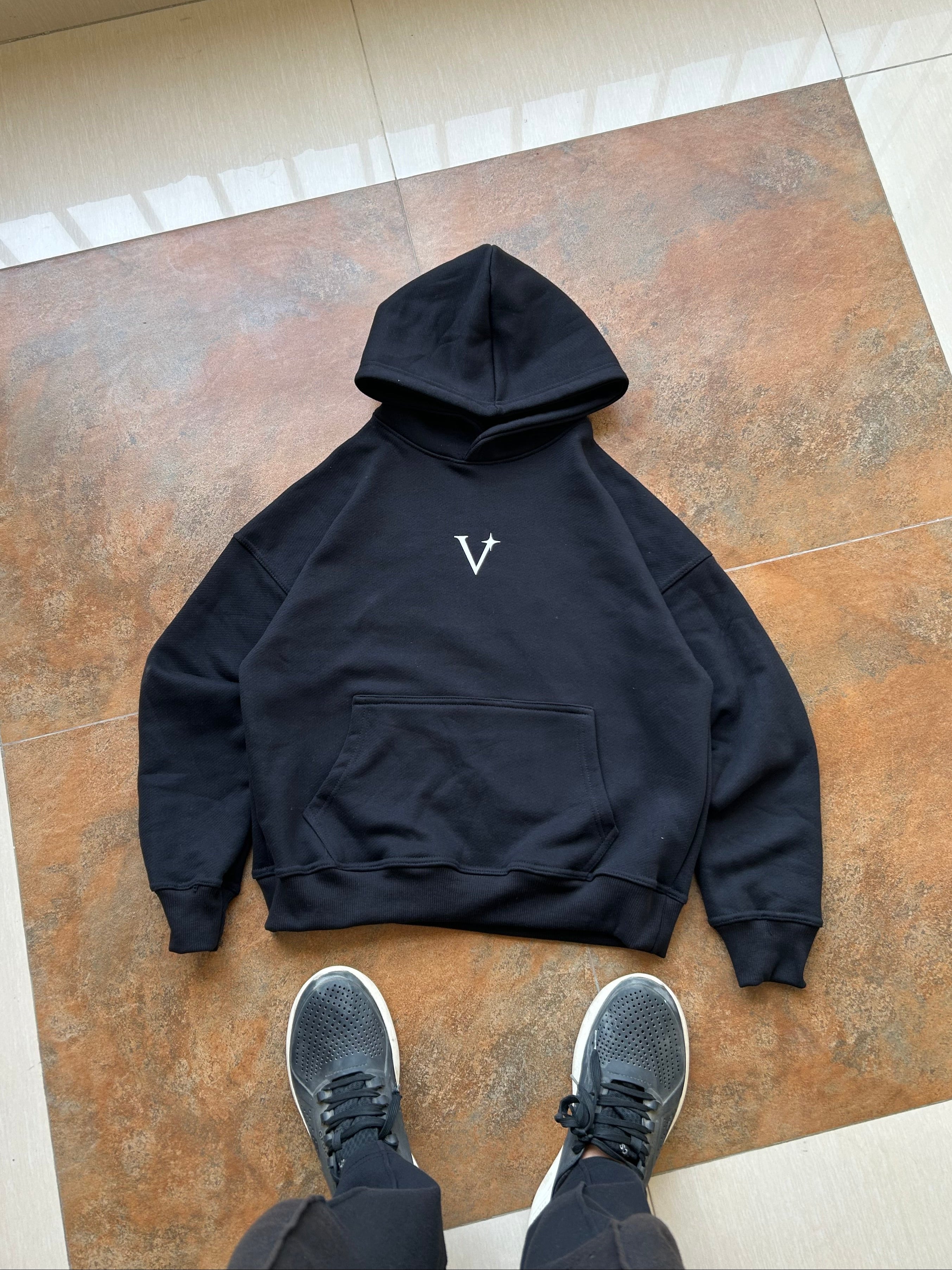 Oversized Black Hoodie "Blunt A Day Keeps The Doc Away"